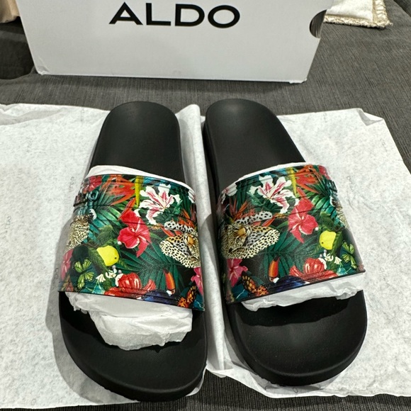 Aldo Slipper - Picture 3 of 10